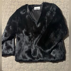 Aiko Classic Black Garment
